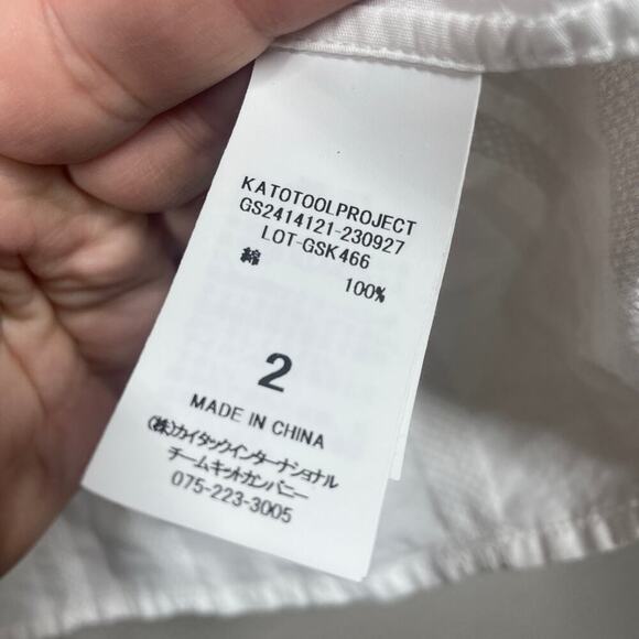 Grandma Mama Daughter Kato Womens 2 Button Up Shirt Blouse White Long Sleeves - Picture 8 of 8